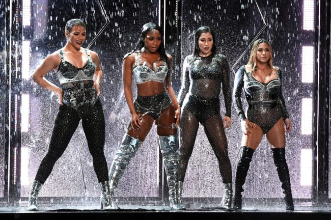 INGLEWOOD, CA - AUGUST 27:  (L-R) Dinah Jane, Normani Kordei, Lauren Jauregui, and Ally Brooke of Fifth Harmony perform onstage during the 2017 MTV Video Music Awards at The Forum on August 27, 2017 in Inglewood, California.  (Photo by Kevin Winter/Getty Images)