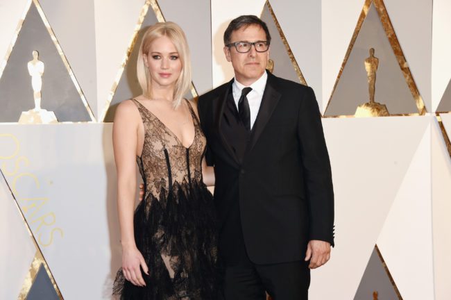 HOLLYWOOD, CA - FEBRUARY 28:  Actress Jennifer Lawrence (L) and director David O. Russell attend the 88th Annual Academy Awards at Hollywood & Highland Center on February 28, 2016 in Hollywood, California.  (Photo by Jason Merritt/Getty Images)