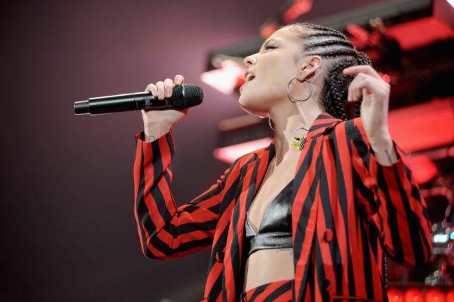 ROSEMONT, IL - DECEMBER 13: Halsey performs onstage during 103.5 KISS FM's Jingle Ball 2017 at Allstate Arena on December 13, 2017 in Rosemont, Illinois. (Photo by Timothy Hiatt/Getty Images for iHeartMedia)
