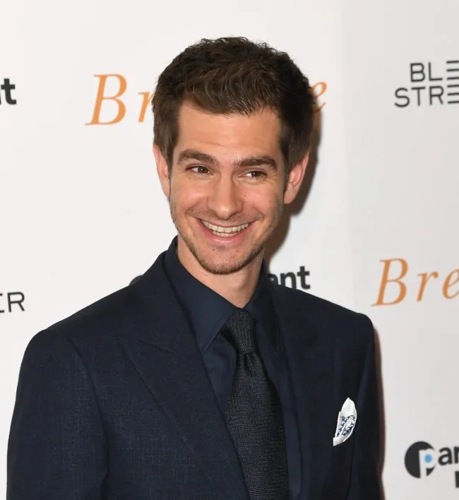 Actor Andrew Garfield attends the New York special screening 'Breathe' at AMC Loews Lincoln Square 13 theater on October 9, 2017 in New York City.  / AFP PHOTO / ANGELA WEISS        (Photo credit should read ANGELA WEISS/AFP/Getty Images)