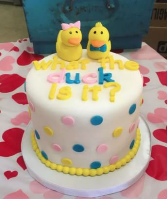 Gender reveal cake 'what the duck is it?'