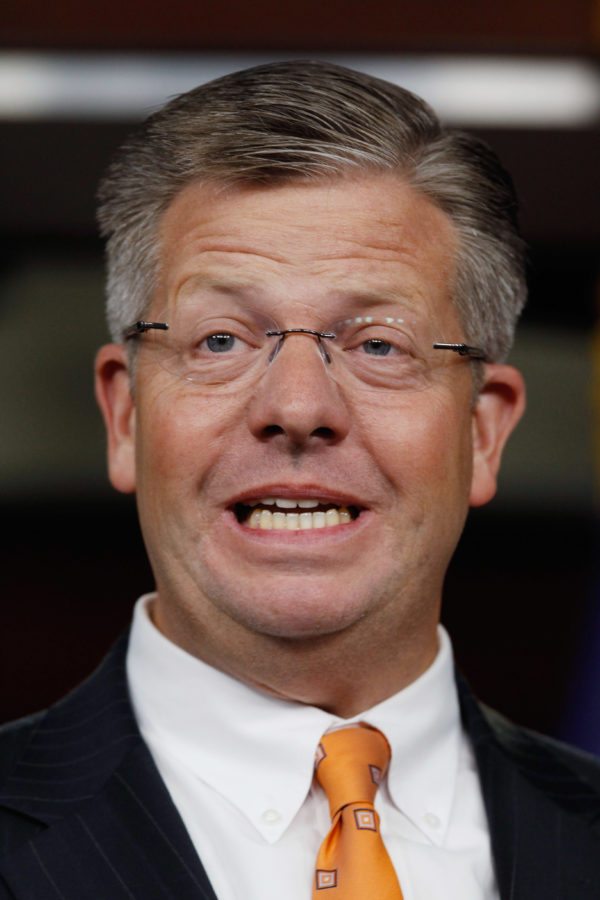 WASHINGTON, DC - OCTOBER 04:  U.S. Rep. Randy Hultgren (R-IL) calls on the Senate pass the budget that cleared the House last April during a news conference at the U.S. Capitol October 4, 2011 in Washington, DC. Noting that the Senate has not passed a budget in 888 days, Hultgren and fellow House GOP freshmen put forward their "Operation Turnaround," a slate of 12 House-passed bills they say will spur job growth, reduce regulation, shrink the national debt and balance the budget.  (Photo by Chip Somodevilla/Getty Images)