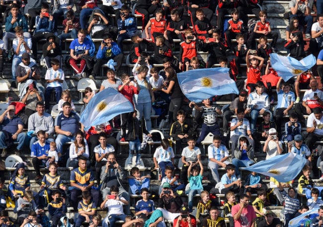 BUENOS AIRES, ARGENTINA - MAY 27: Fans of Argentina enjoy the atmosphere during a training session open to the public as part of the team preparation for FIFA World Cup Russia 2018 at Tomas Adolfo Duco Stadium on May 27, 2018 in Buenos Aires, Argentina.  (Photo by Marcelo Endelli/Getty Images)