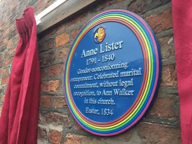 The plaque was marred by controversy as it originally only defined Anne Lister as "gender non-conforming."