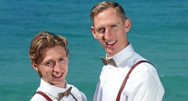 Australian couple gets married just minutes after equal marriage is legalised 