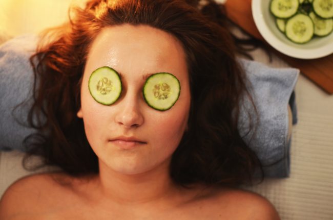 Valentine's Day gifts: Girl in spa with cucumbers on eyes